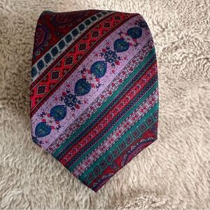 Versace vintage 100% silk neck tie